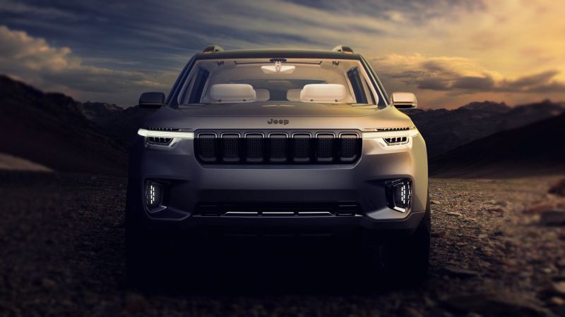 2020 Jeep Grand Wagoneer front