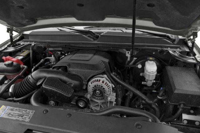 2019 Chevy Suburban engine