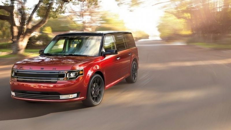 2019 Ford Flex front