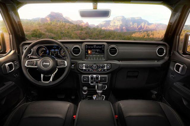 2019 Jeep Wrangler Unlimited interior