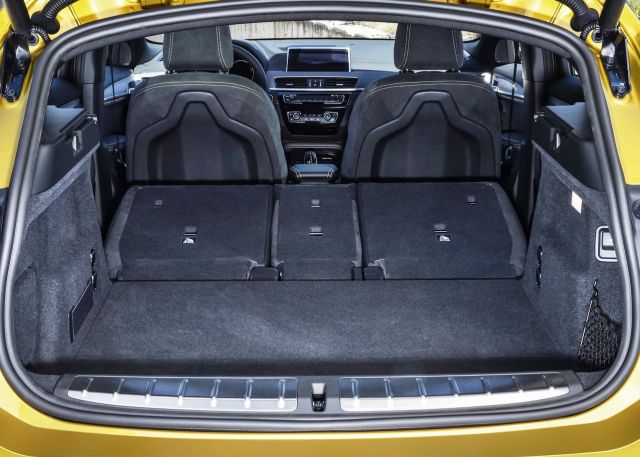 2019 BMW X2 trunk
