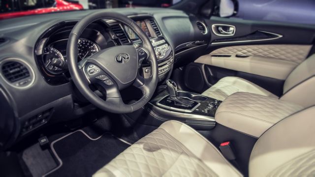 2019 Infiniti QX60 interior
