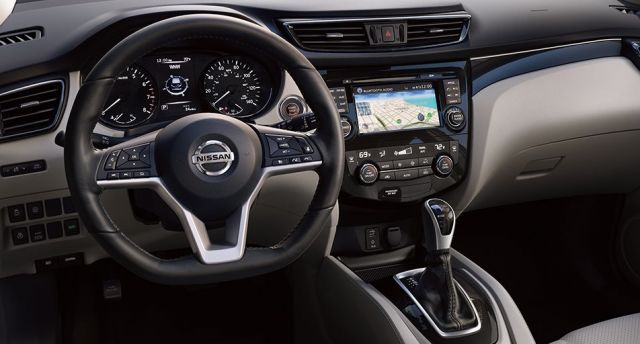 2019 Nissan Rogue sport interior