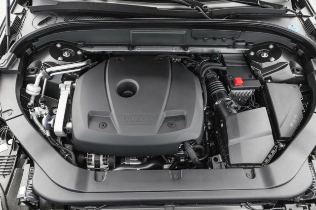 2019 Volvo XC60 engine