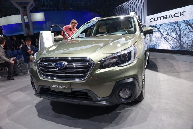2020 Subaru Outback front