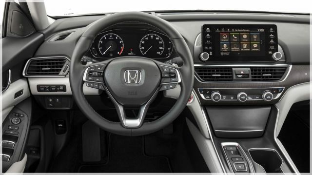2020 Honda HR-V interior