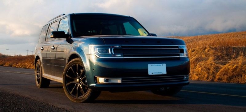 2020 Ford Flex front