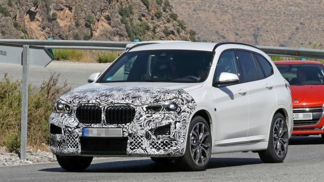 2020 BMW X1 front