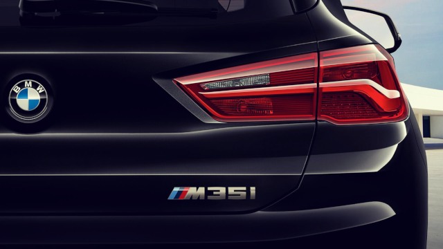 2020 BMW X2 M35i rear