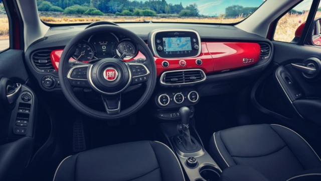 2020 Fiat 500X interior