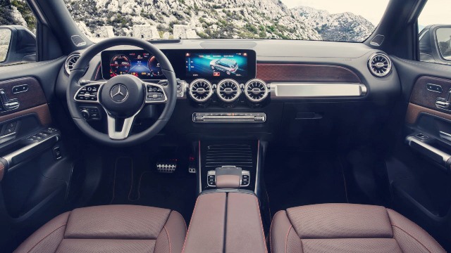 2020 Mercedes-Benz GLB interior