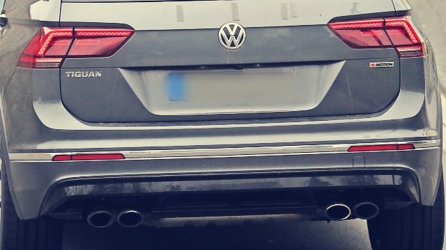 2020 VW Tiguan R Line rear