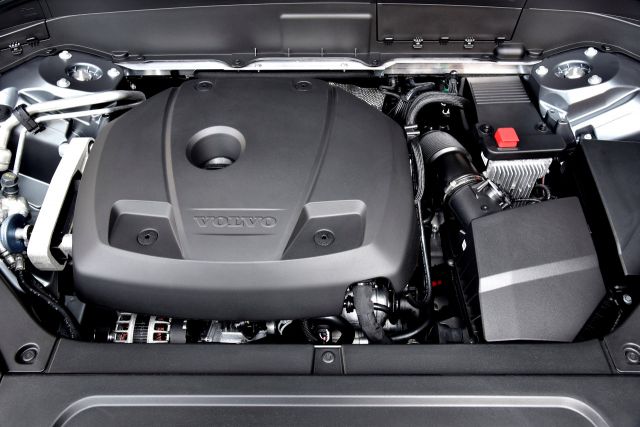 2021 Volvo XC90 engine