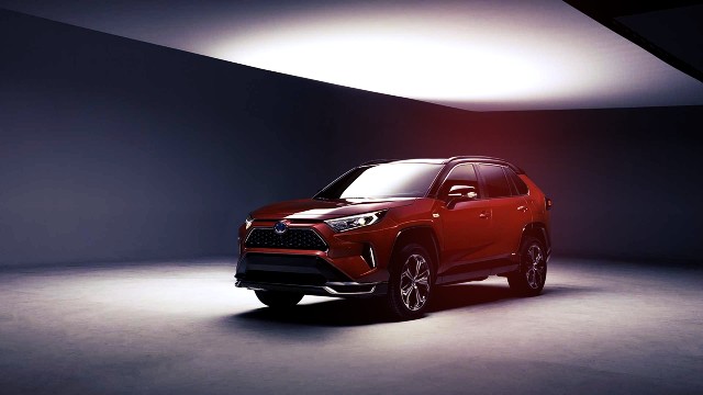 2021 Toyota RAV4 PHEV teaser