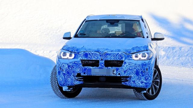 2021 BMW iX3 front