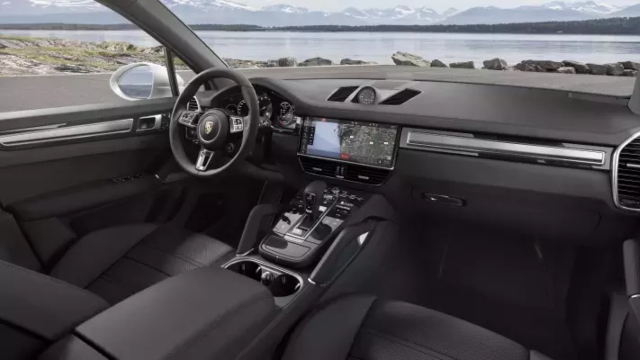 2021 Porsche Cayenne Turbo GT interior