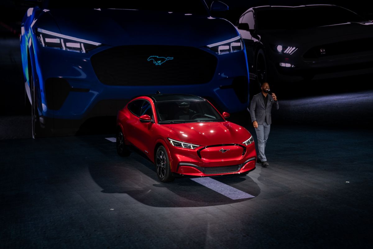 2021 ford mach e pre-order has started, price revealed