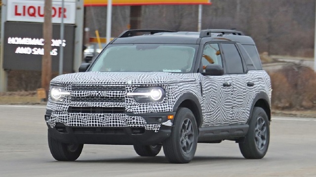 2021 Ford Bronco Sport front