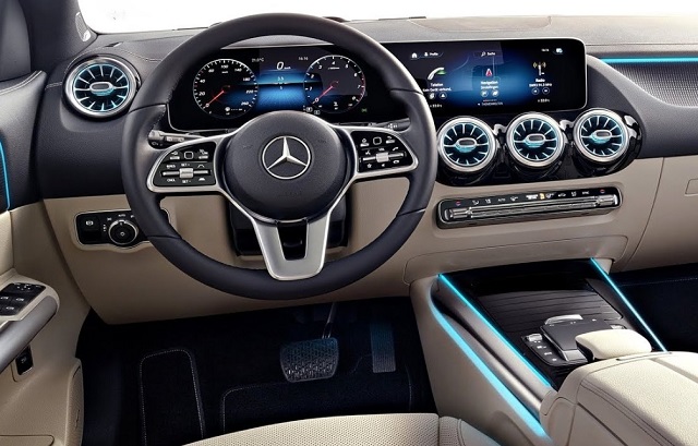 2022 Mercedes-Benz GLA dash