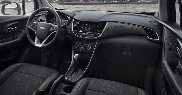 2023 Chevrolet Trax interior
